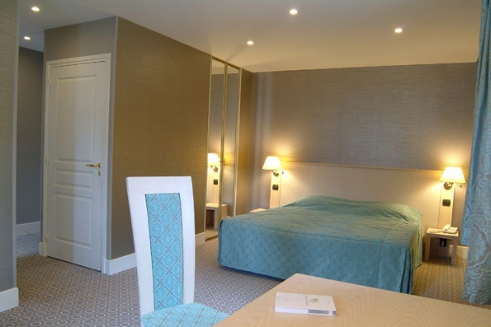 Logis La Marjolaine Hotel Moulay Luaran gambar